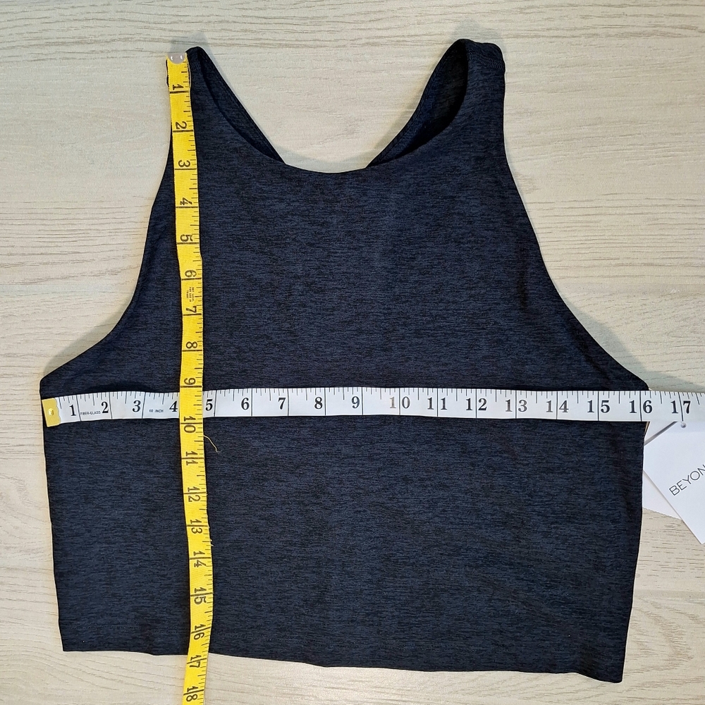 Beyond Yoga Women's Soft Black Spacedye Refocus Cropped Racerback Tank Top - XL - Picture 6 of 12
